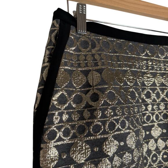 MaxMara Weekend Black Gold Geometric Jacquard Pencil Skirt Size 8 - Picture 3 of 10